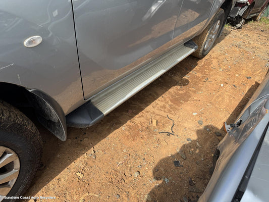 2013 Mazda Bt50 Side Step Skirt