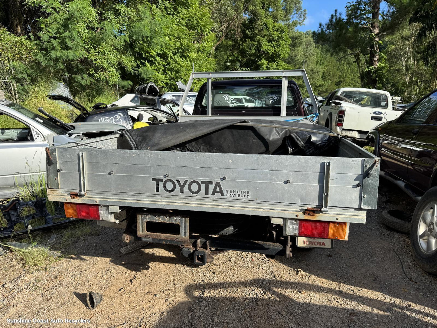 2006 Toyota Hilux Door Boot Gate Lock