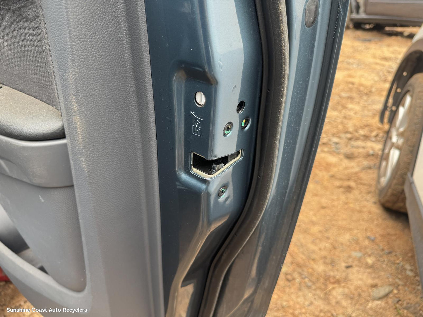 2013 Ford Ranger Door Boot Gate Lock