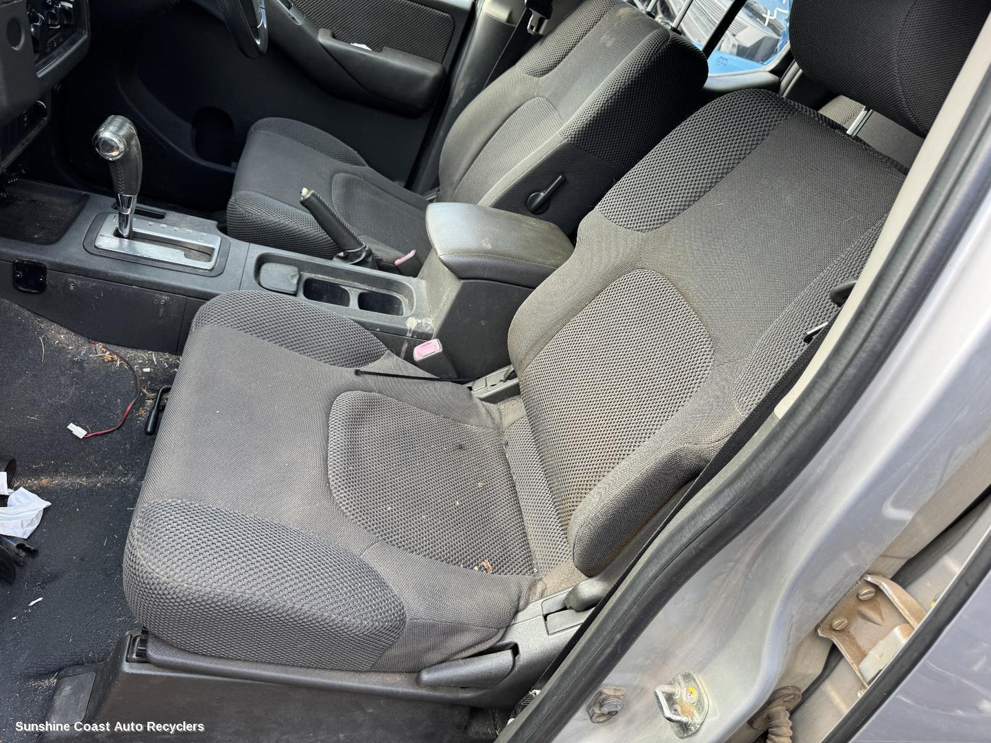 2007 Nissan Navara Front Seat