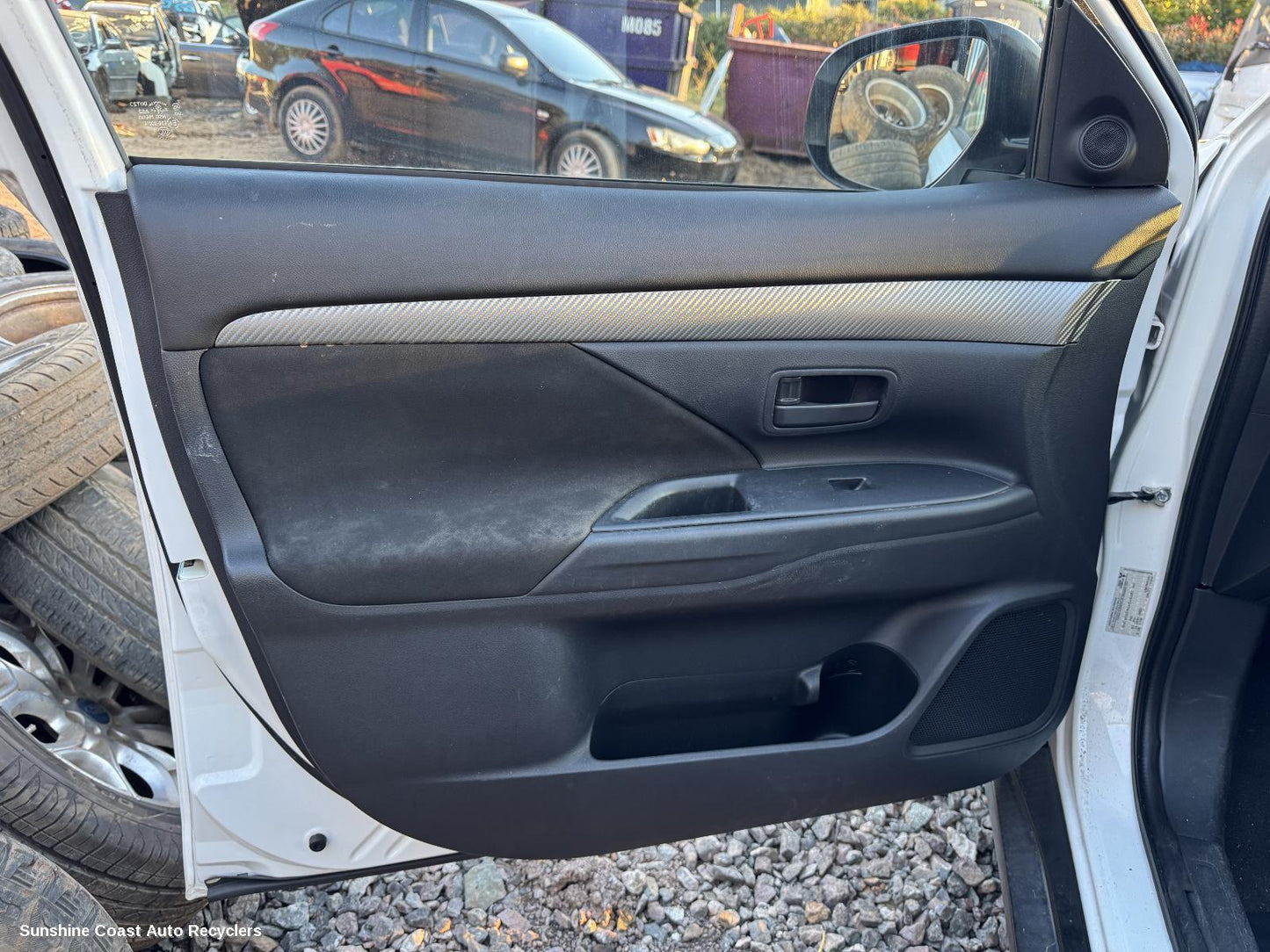 2012 Mitsubishi Outlander Left Front Window Reg Motor