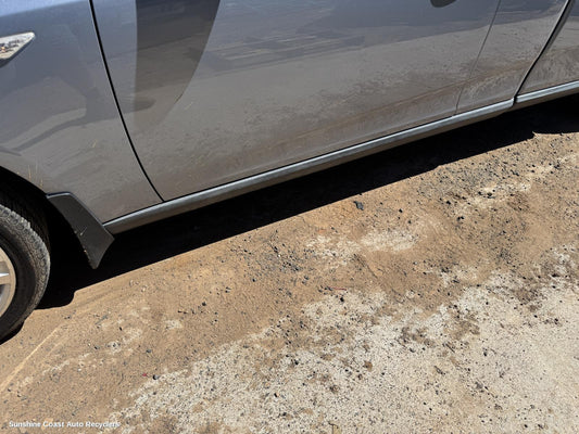 2008 Ford Falcon Side Step Skirt