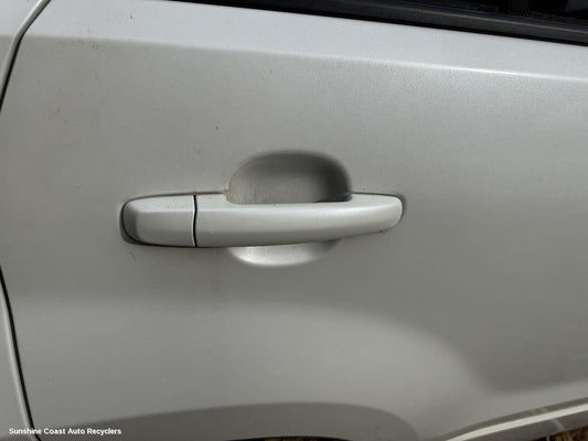 2014 Suzuki Vitara Door Handle