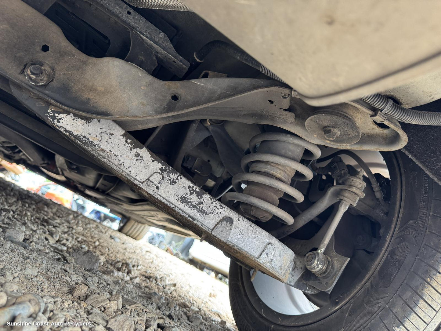 2012 Volvo S60/v60 Right Rear Trailing Arm