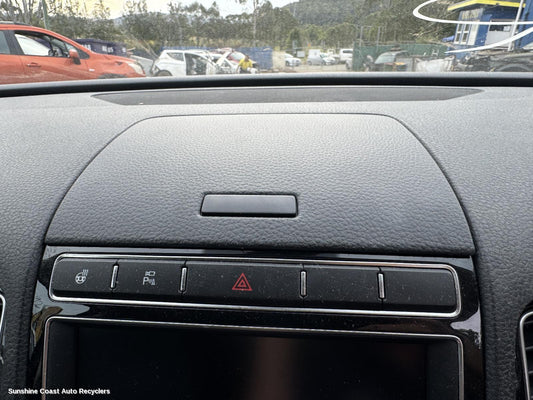 2016 Volkswagen Touareg Misc Switch Relay