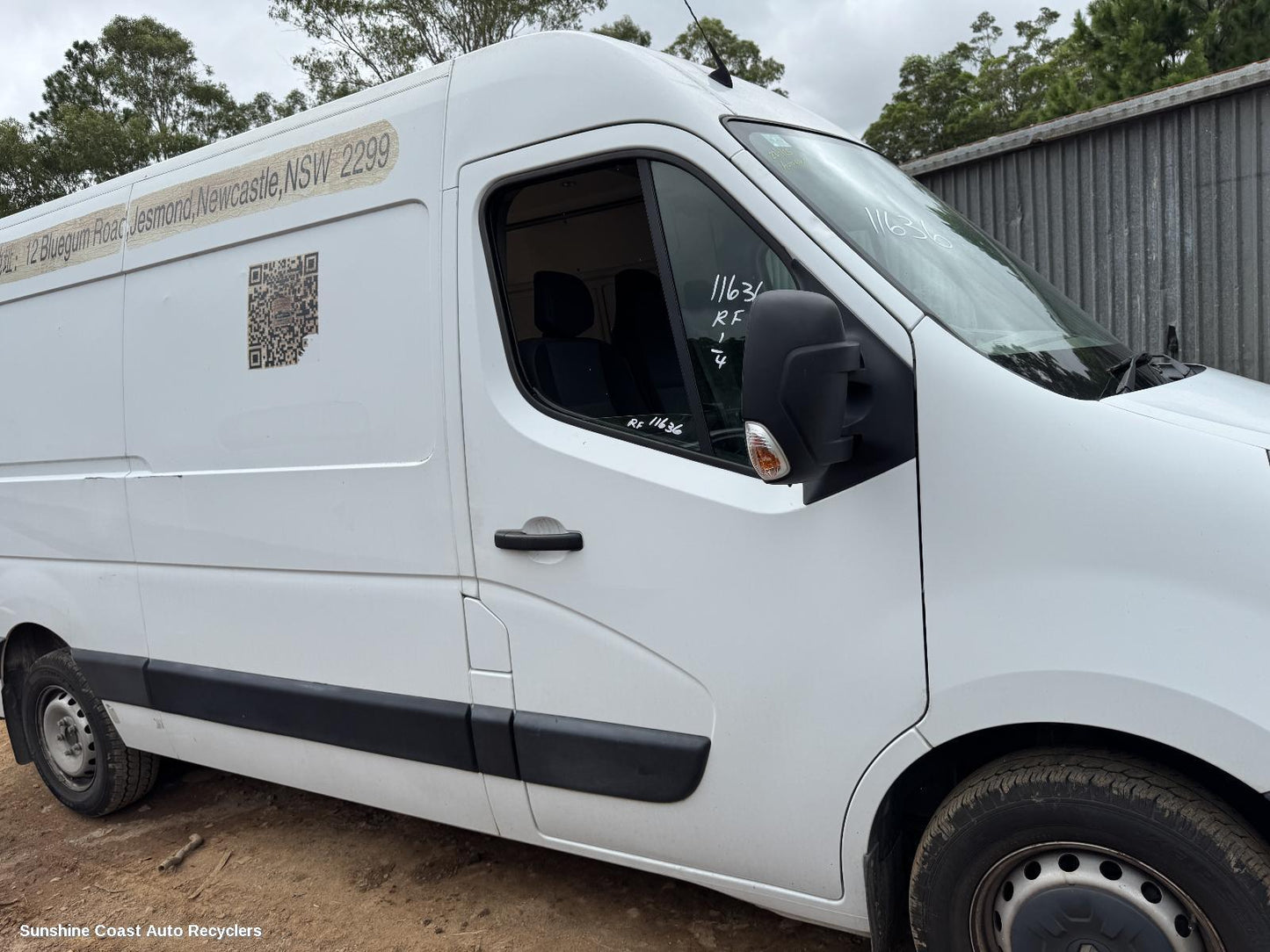 2016 Renault Master Right Front Door
