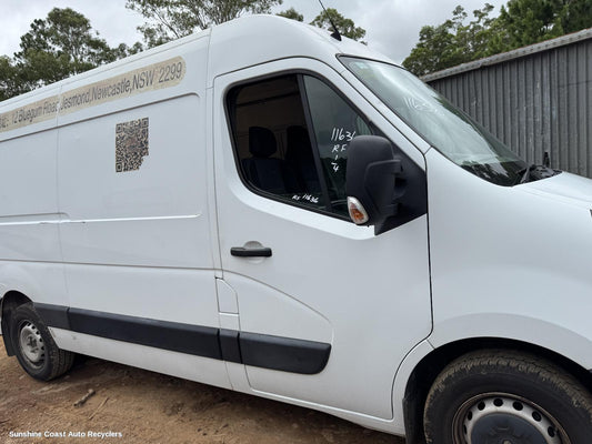 2016 Renault Master Right Front Door