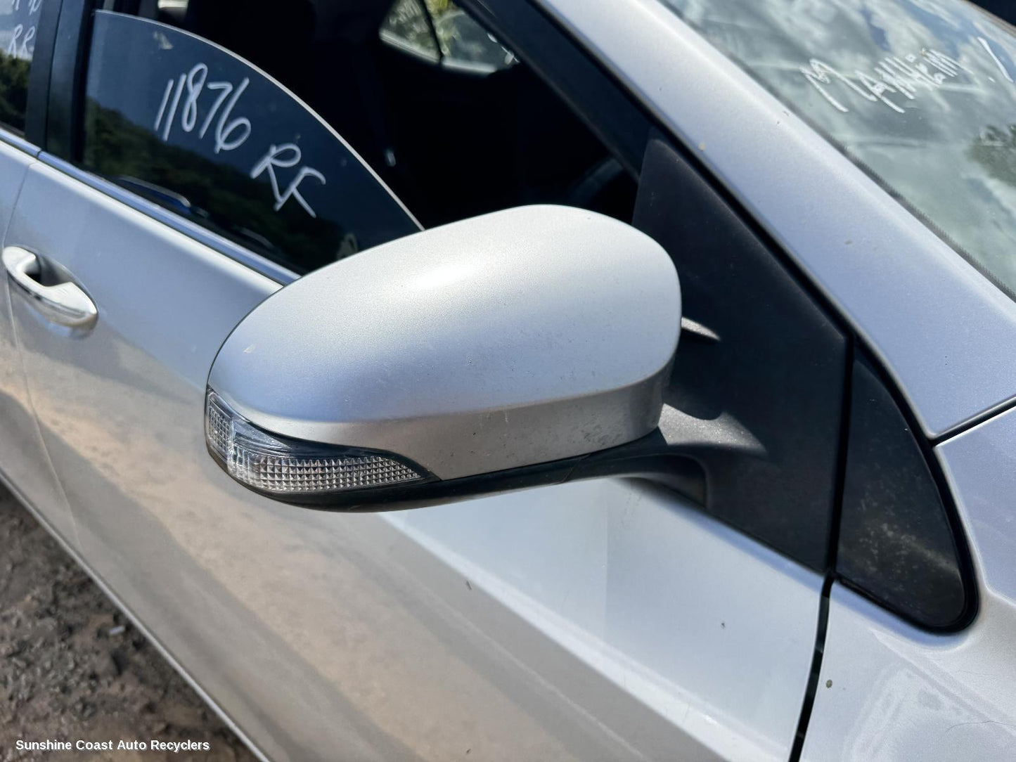 2013 Toyota Corolla Right Door Mirror