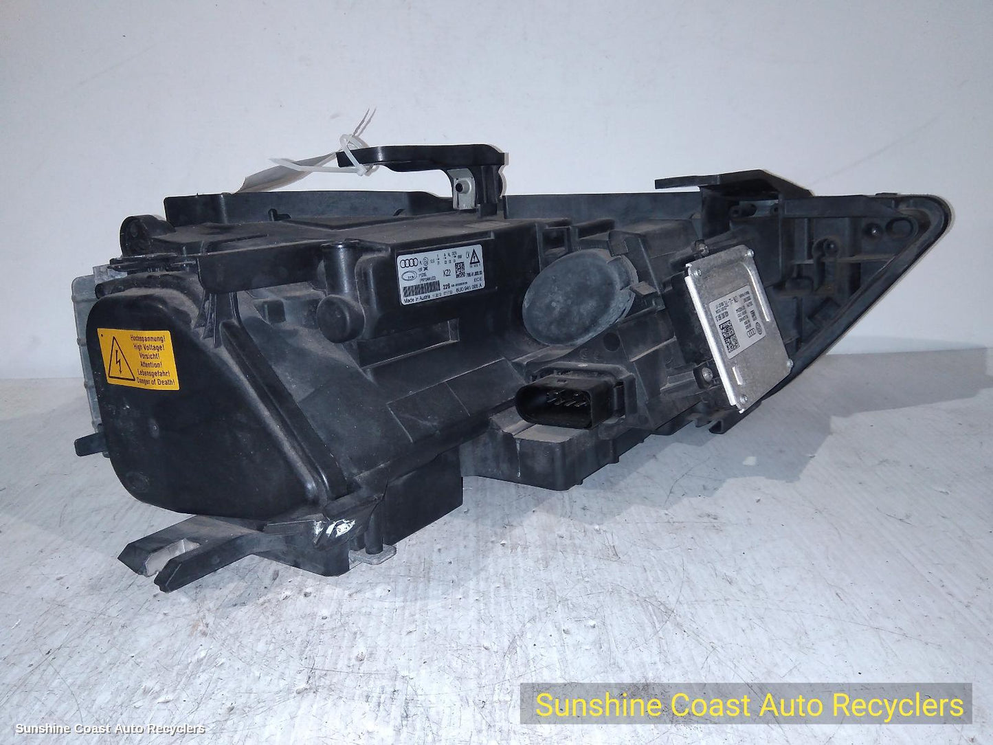 2013 Audi Q3 Left Headlamp