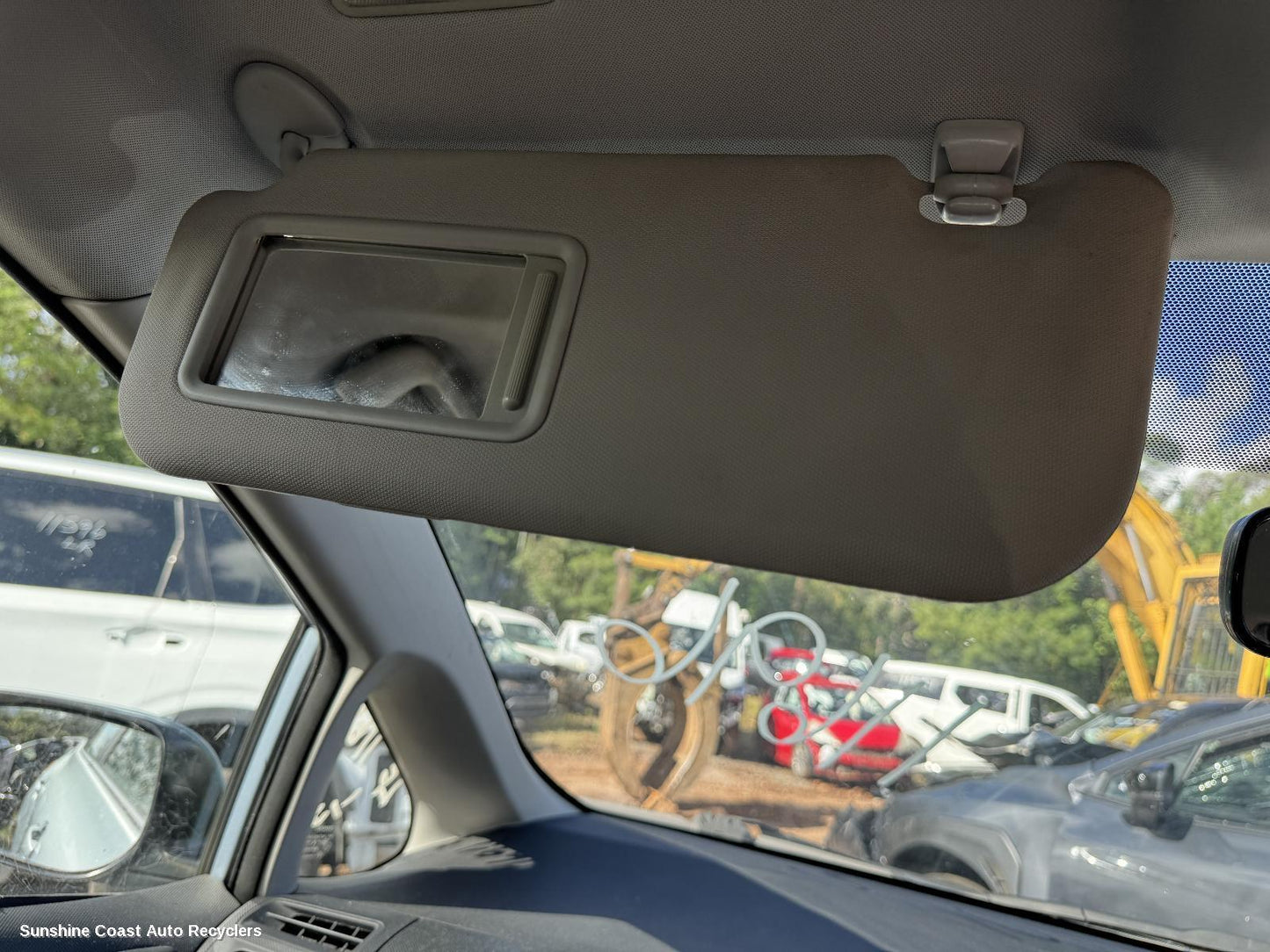 2007 Toyota Corolla Sunvisor