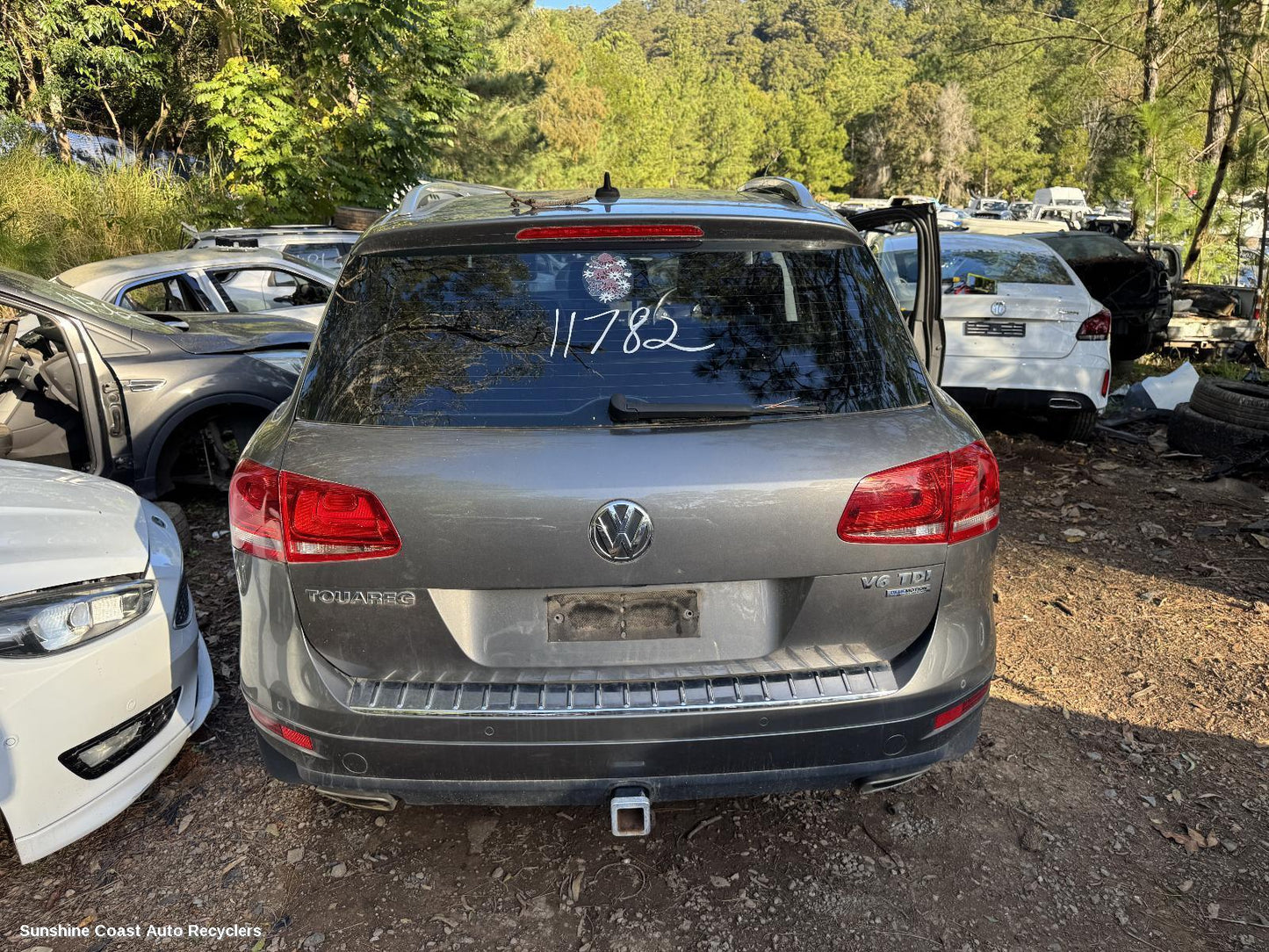 2012 Volkswagen Touareg Side Step Skirt
