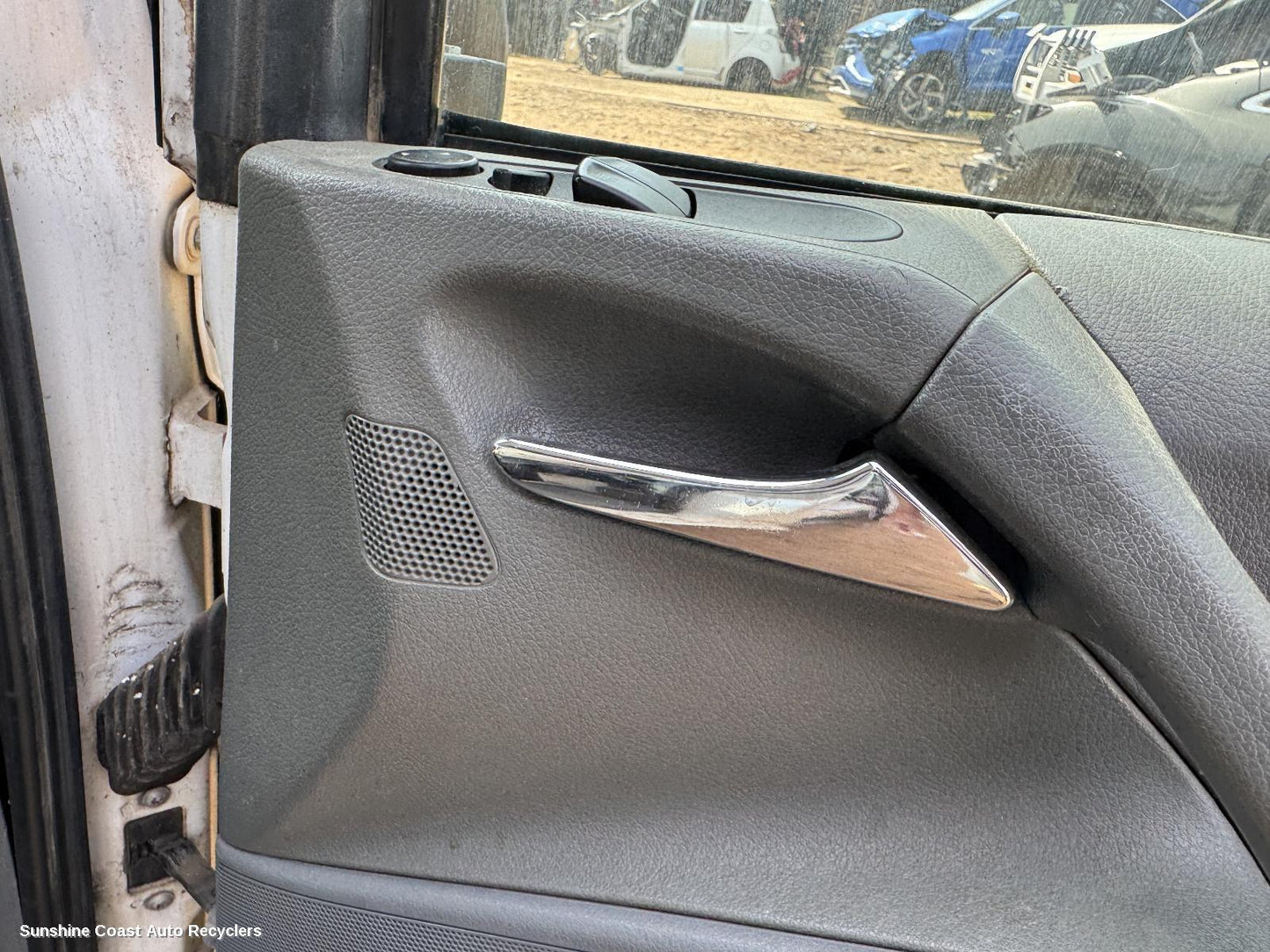 2005 Mercedes Vito Door Handle