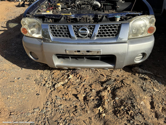 2004 Nissan Navara Front Bumper