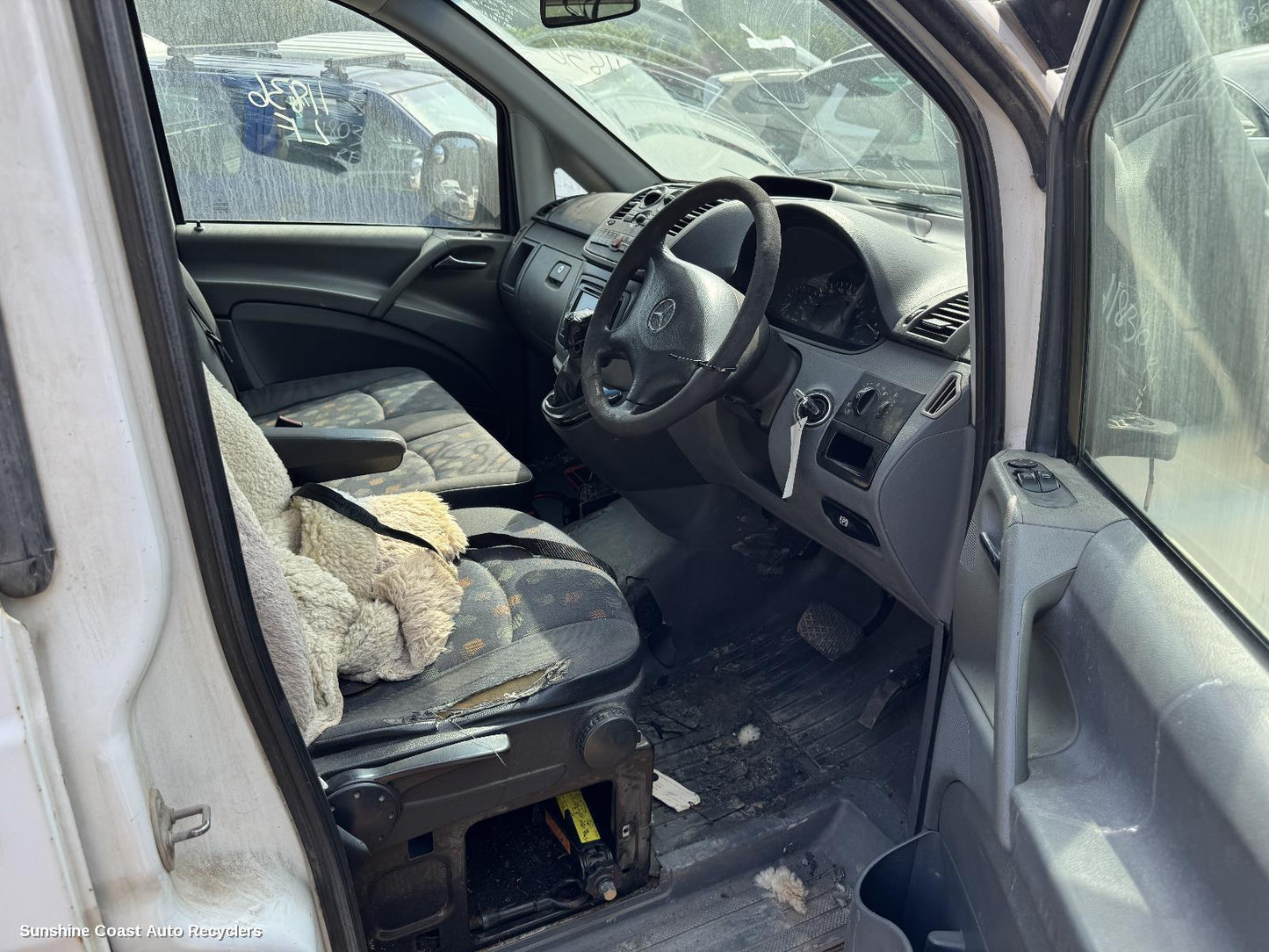 2005 Mercedes Vito Door Trim