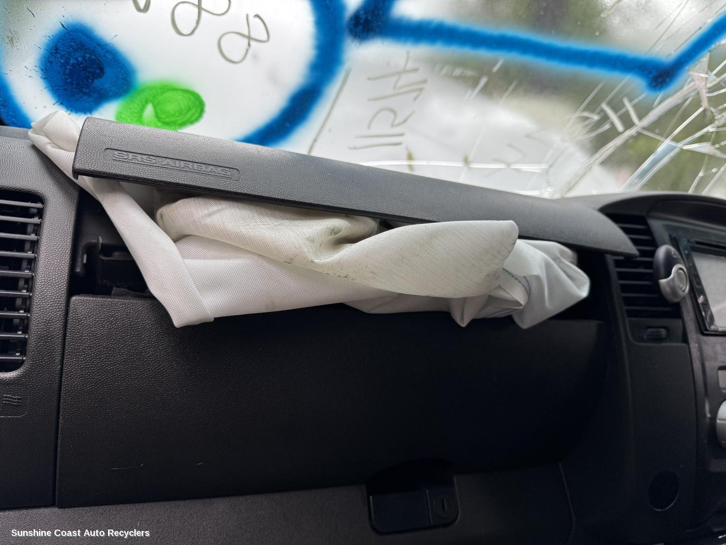 2013 Nissan Navara Glove Box