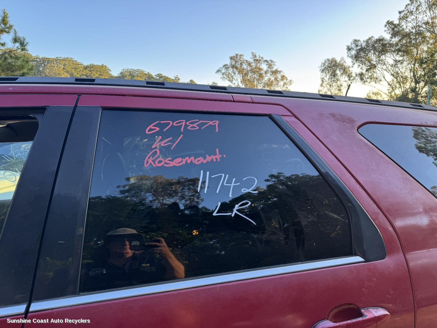 2011 Ford Territory Left Rear Door Window
