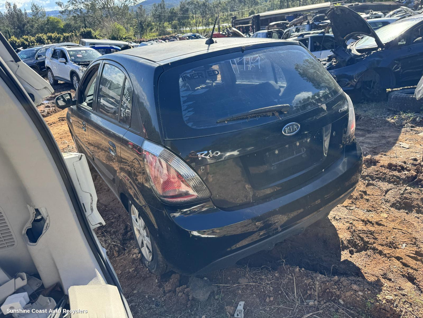 2010 Kia Rio Left Rear Door Sliding