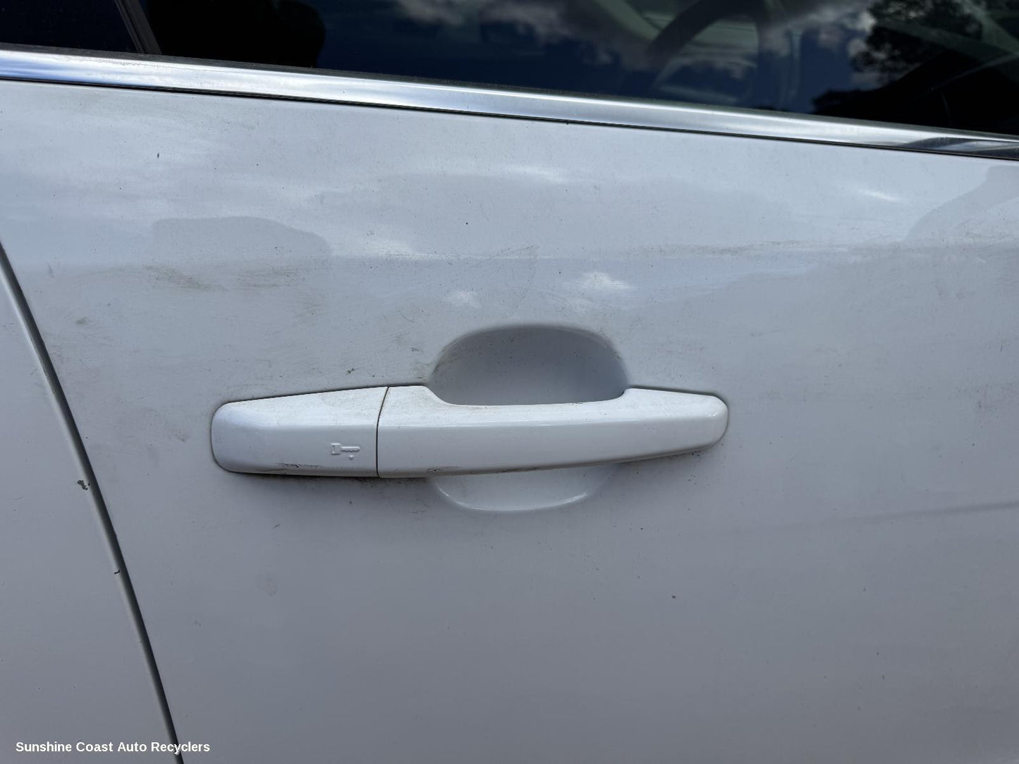 2016 Jaguar F Pace Door Handle