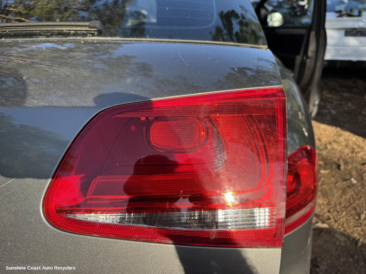 2012 Volkswagen Touareg Rear Garnish