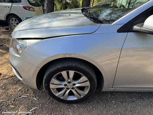 2015 Holden Cruze Left Guard