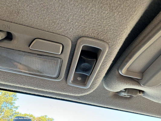 2003 Mitsubishi Pajero Misc Switch Relay