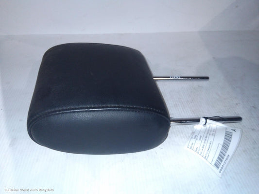 2010 Nissan Navara Headrest