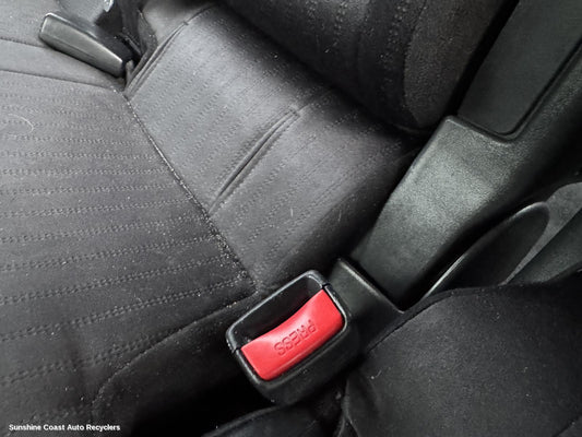 2014 Mitsubishi Pajero Seatbelt Stalk