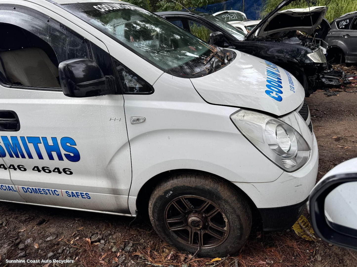 2009 Hyundai Iload/imax Left Front Door Window