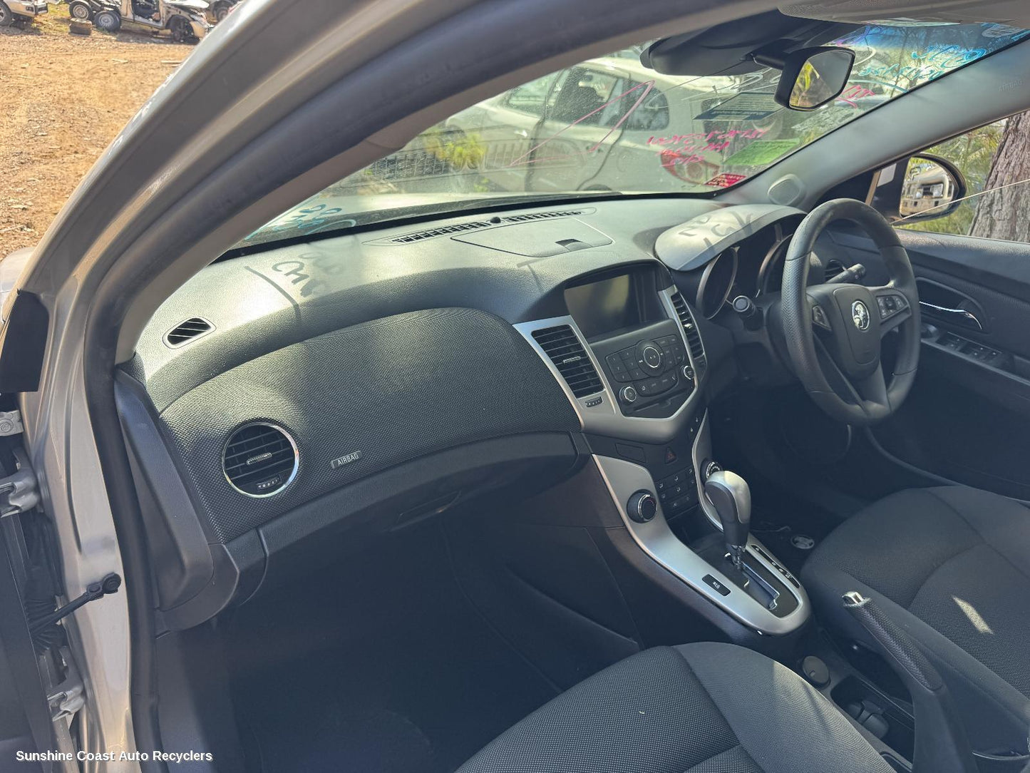 2015 Holden Cruze Glove Box