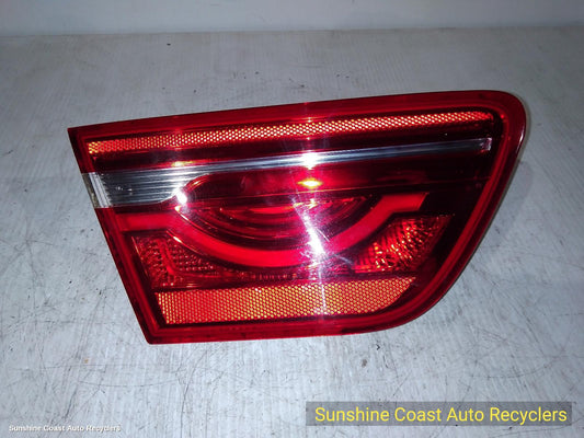 2015 Jaguar Xe Rear Garnish