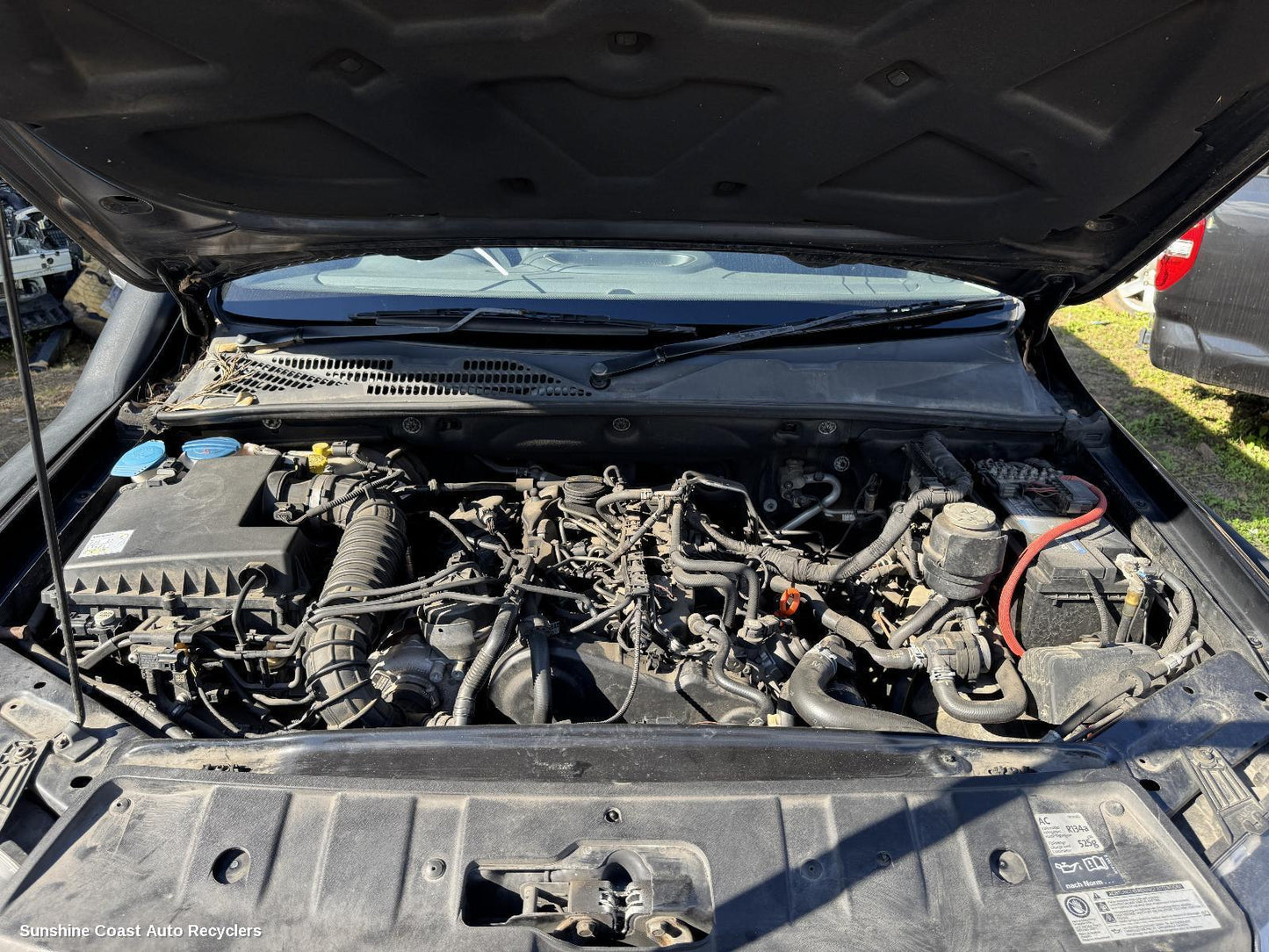 2011 Volkswagen Amarok Oil Pan Sump