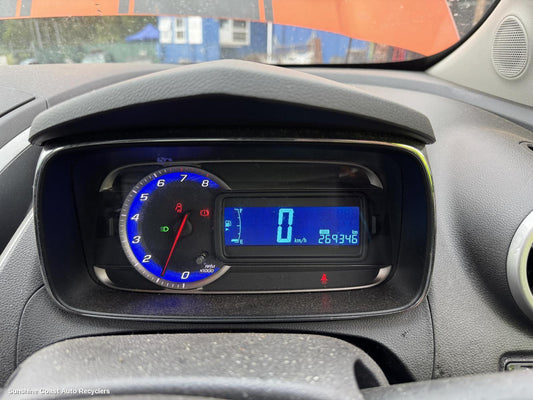 2014 Holden Trax Instrument Cluster