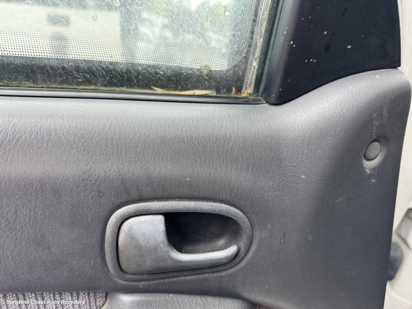 2001 Mazda Bravo Door Handle
