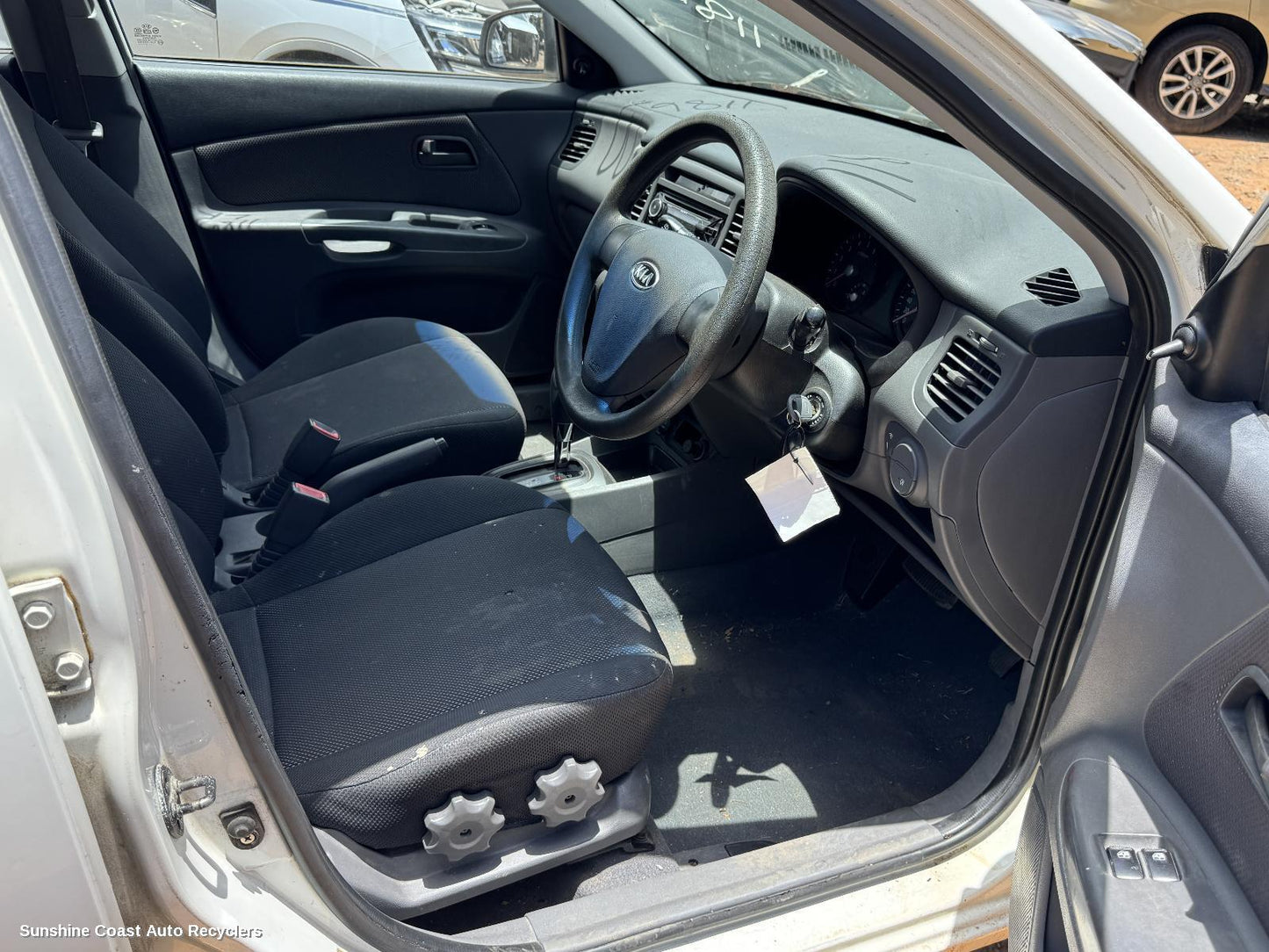 2007 Kia Rio Right Rear Door Window