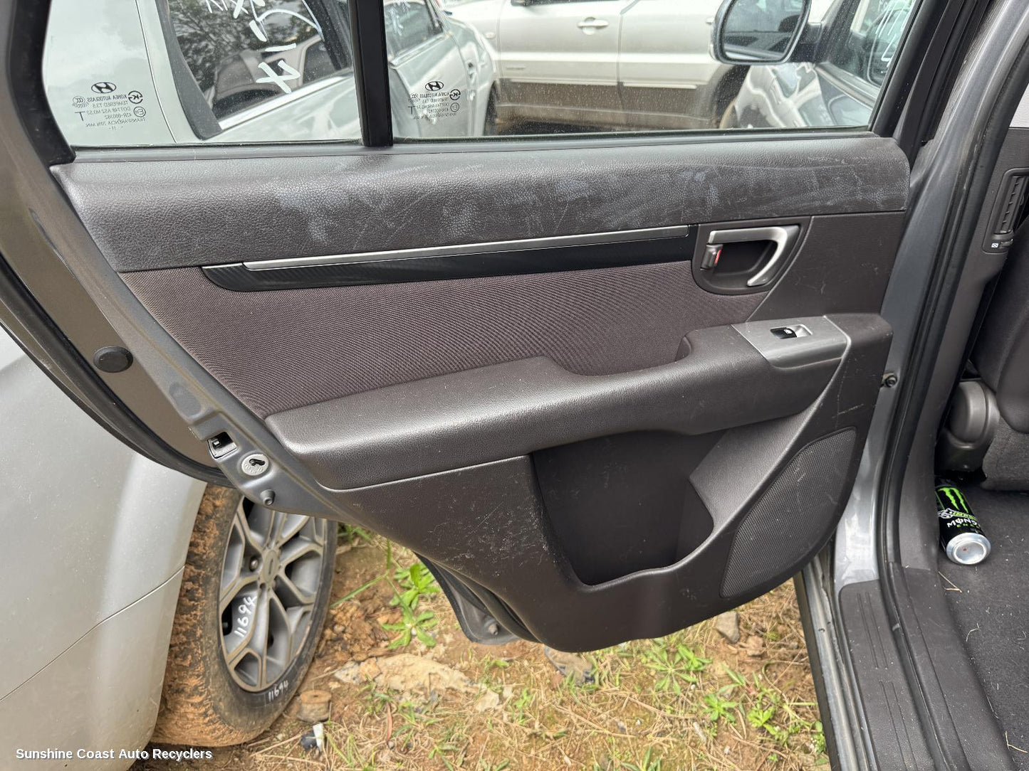 2011 Hyundai Santa Fe Door Trim