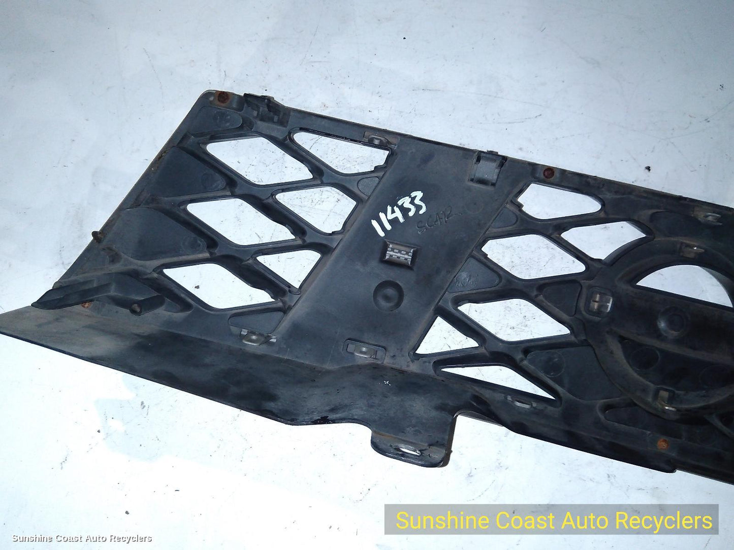 2007 Nissan Xtrail Grille