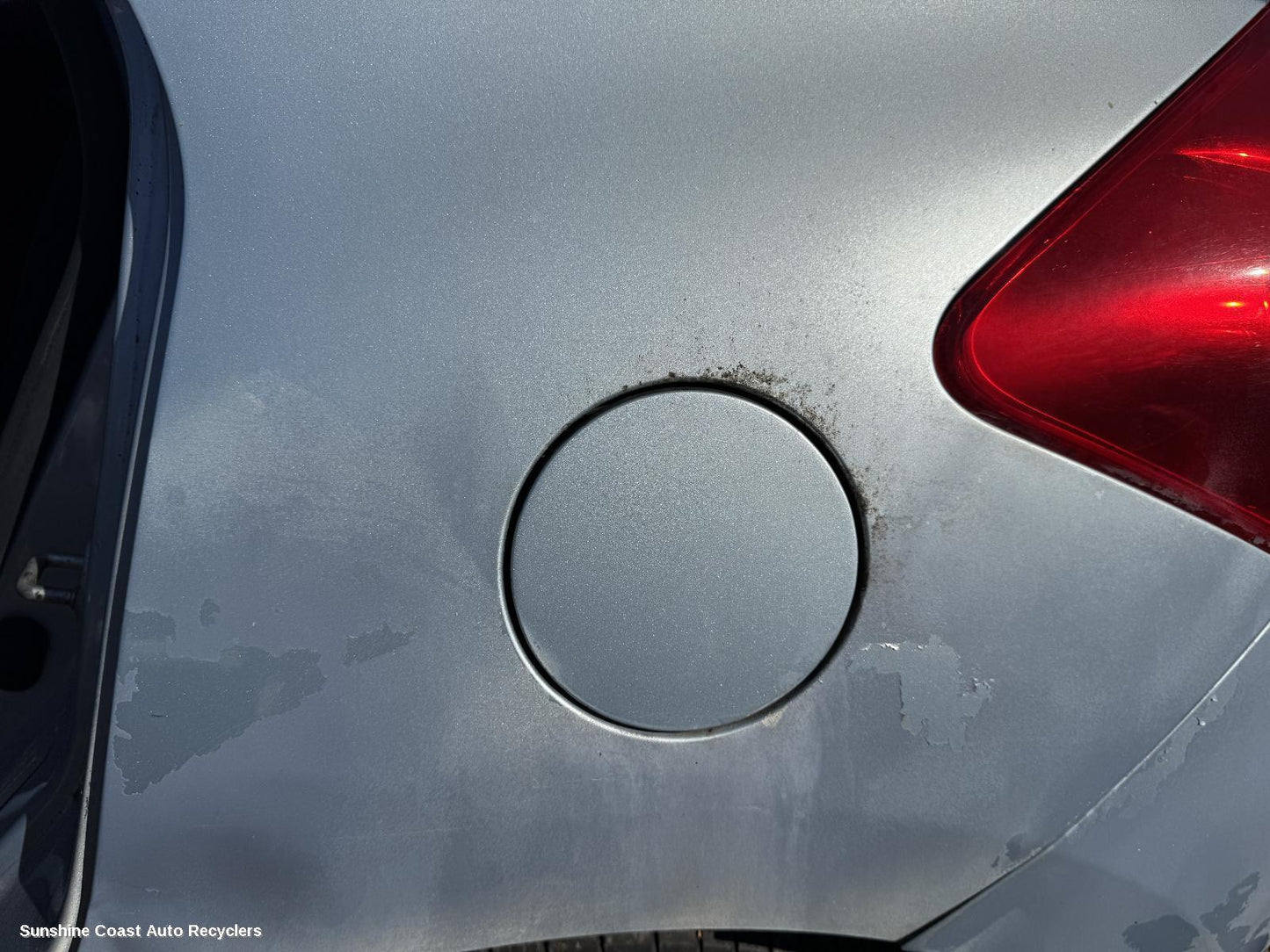 2007 Toyota Corolla Fuel Door   Filler