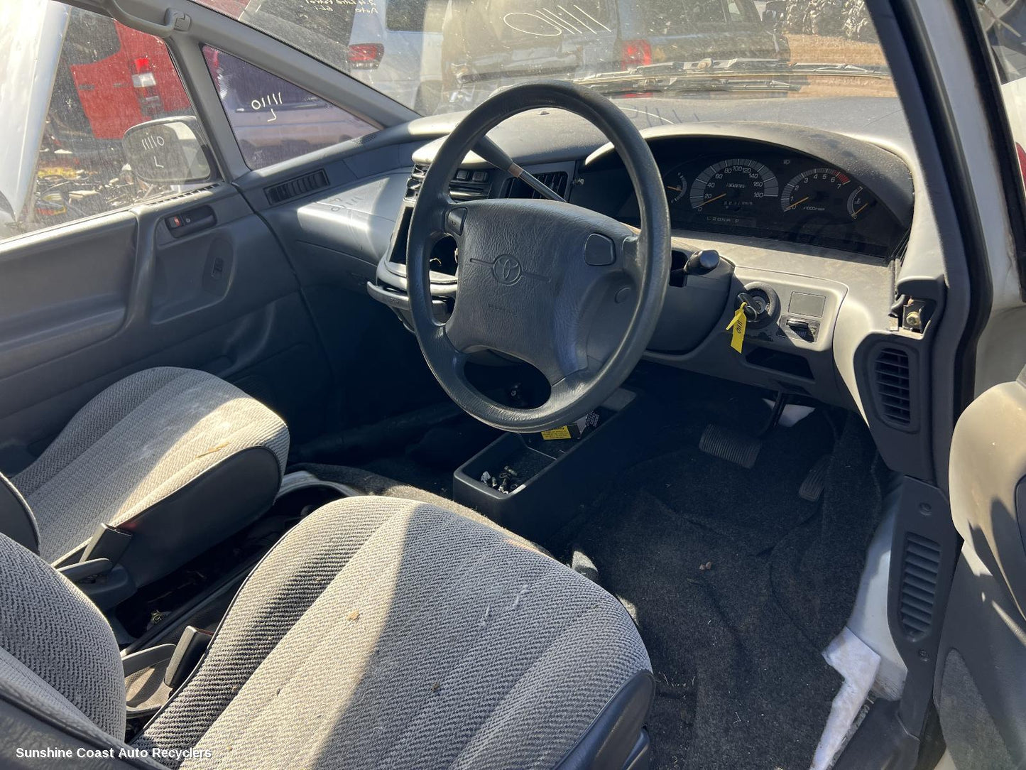 1999 Toyota Tarago Owners Handbook