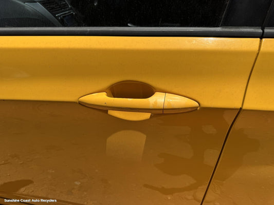 2015 Hyundai Accent Door Handle