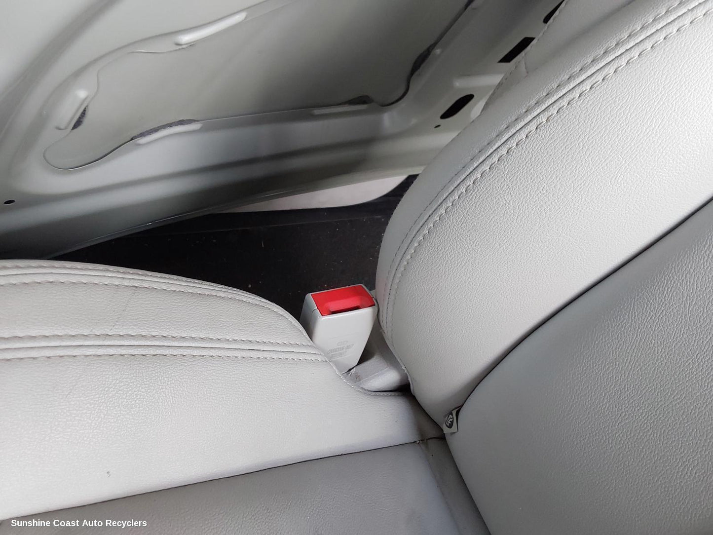 2021 Ldv G10 Seatbelt Stalk