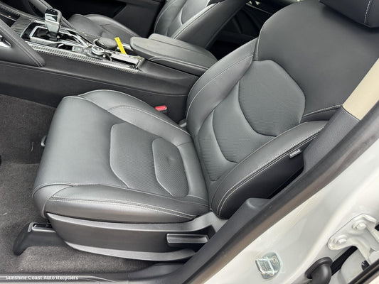 2022 Ldv D90 Front Seat