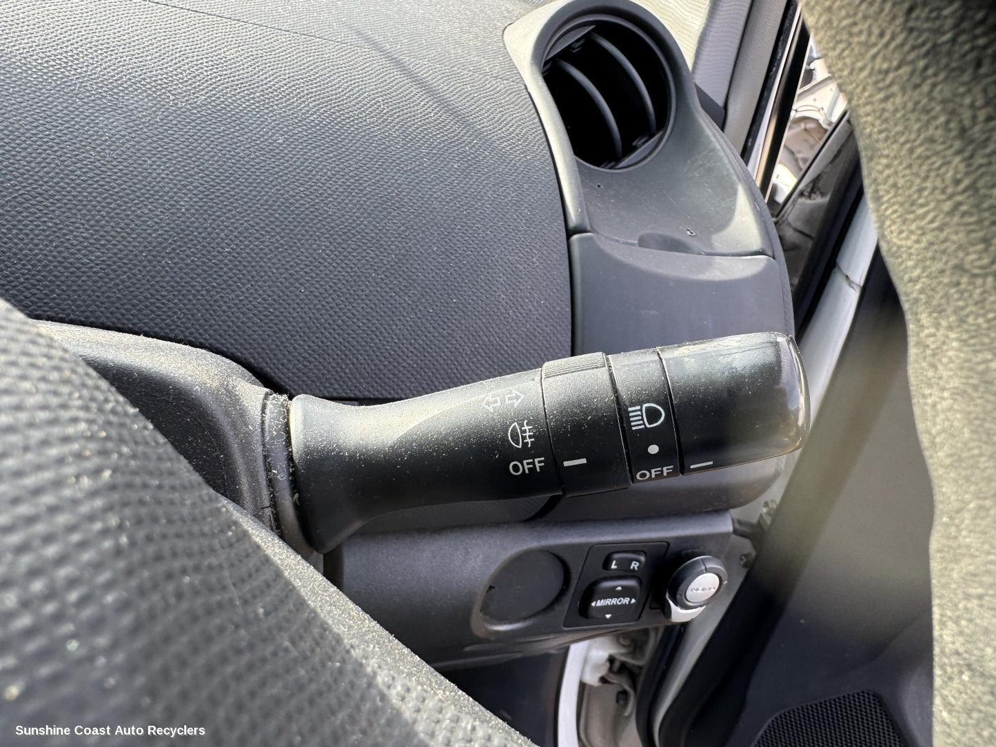 2006 Toyota Yaris Combination Switch