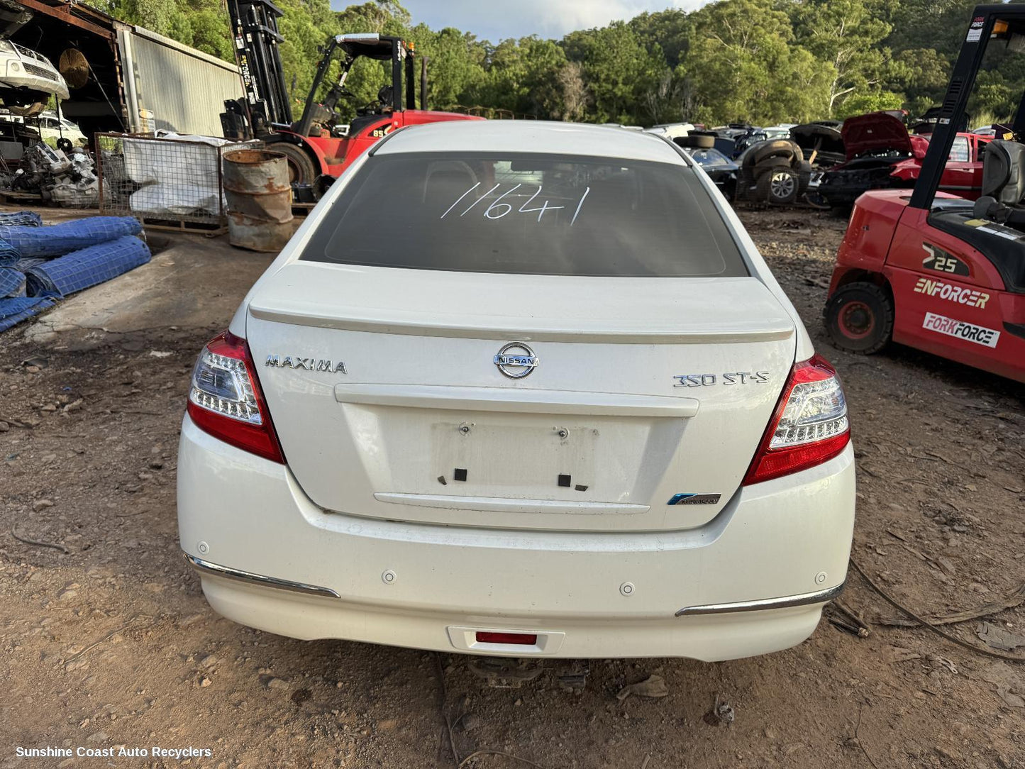 2011 Nissan Maxima Headrest