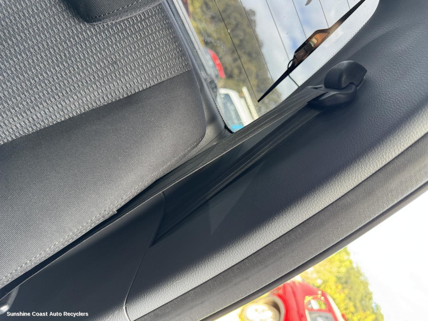 2012 Mazda Bt50 Seatbelt Stalk