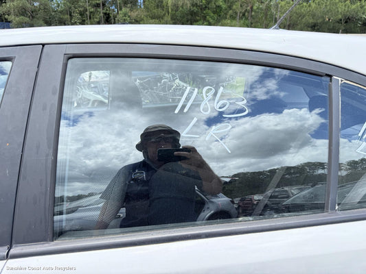 2007 Kia Rio Left Rear Door Window