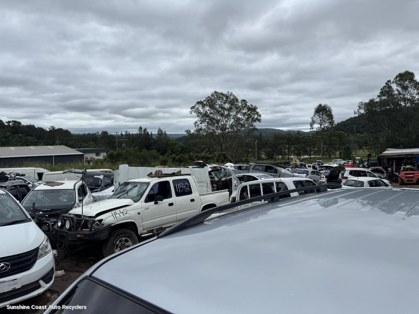 2014 Mitsubishi Pajero Roof Rack Bars
