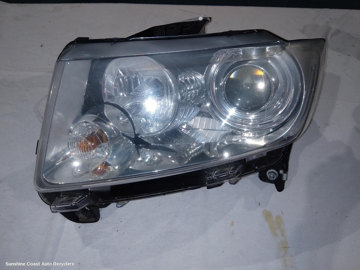 2012 Jeep Compass Left Headlamp