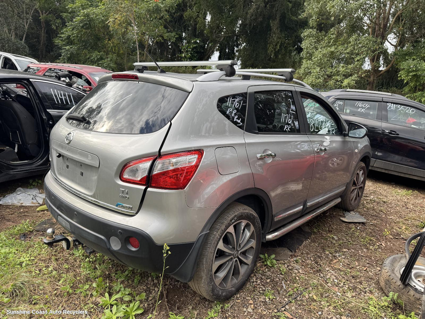 2011 Nissan Dualis Courtesy Light