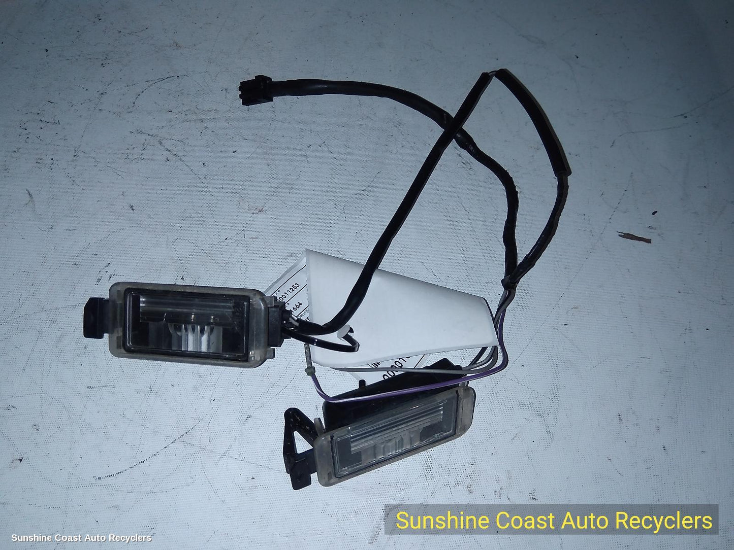 2016 Holden Commodore Number Plate Lamp