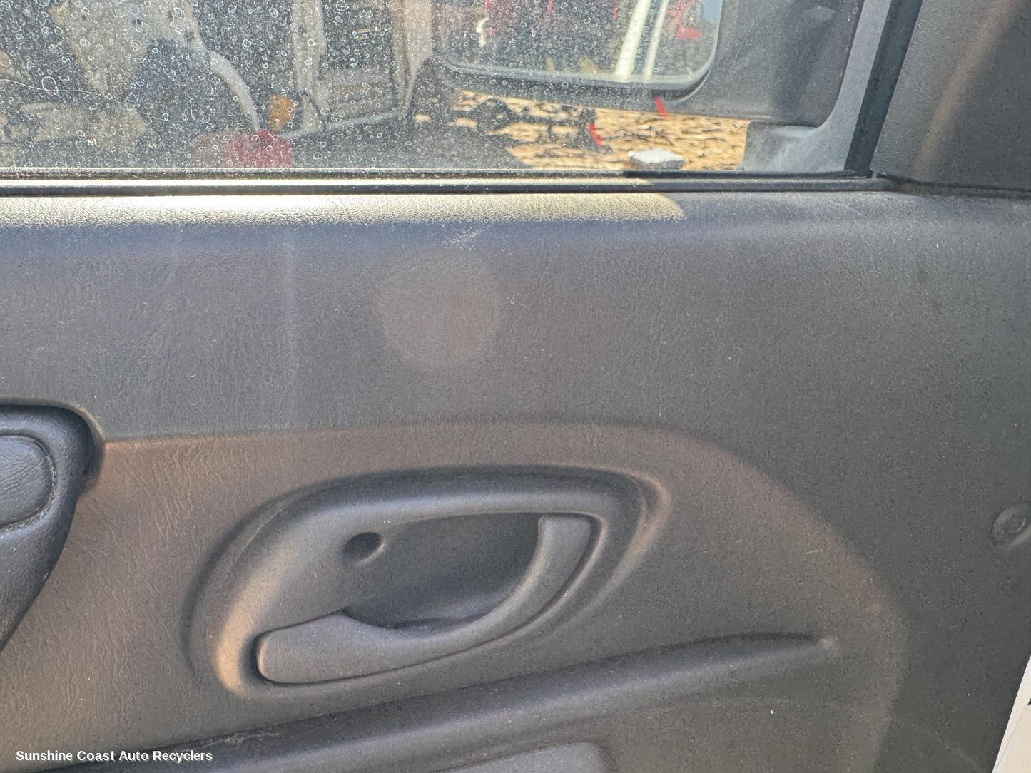 2011 Suzuki Jimny Door Handle